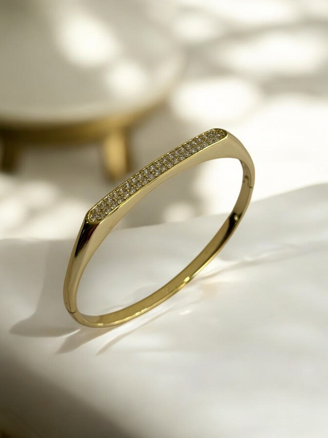 GOLDEN DIAMOND BRACELET