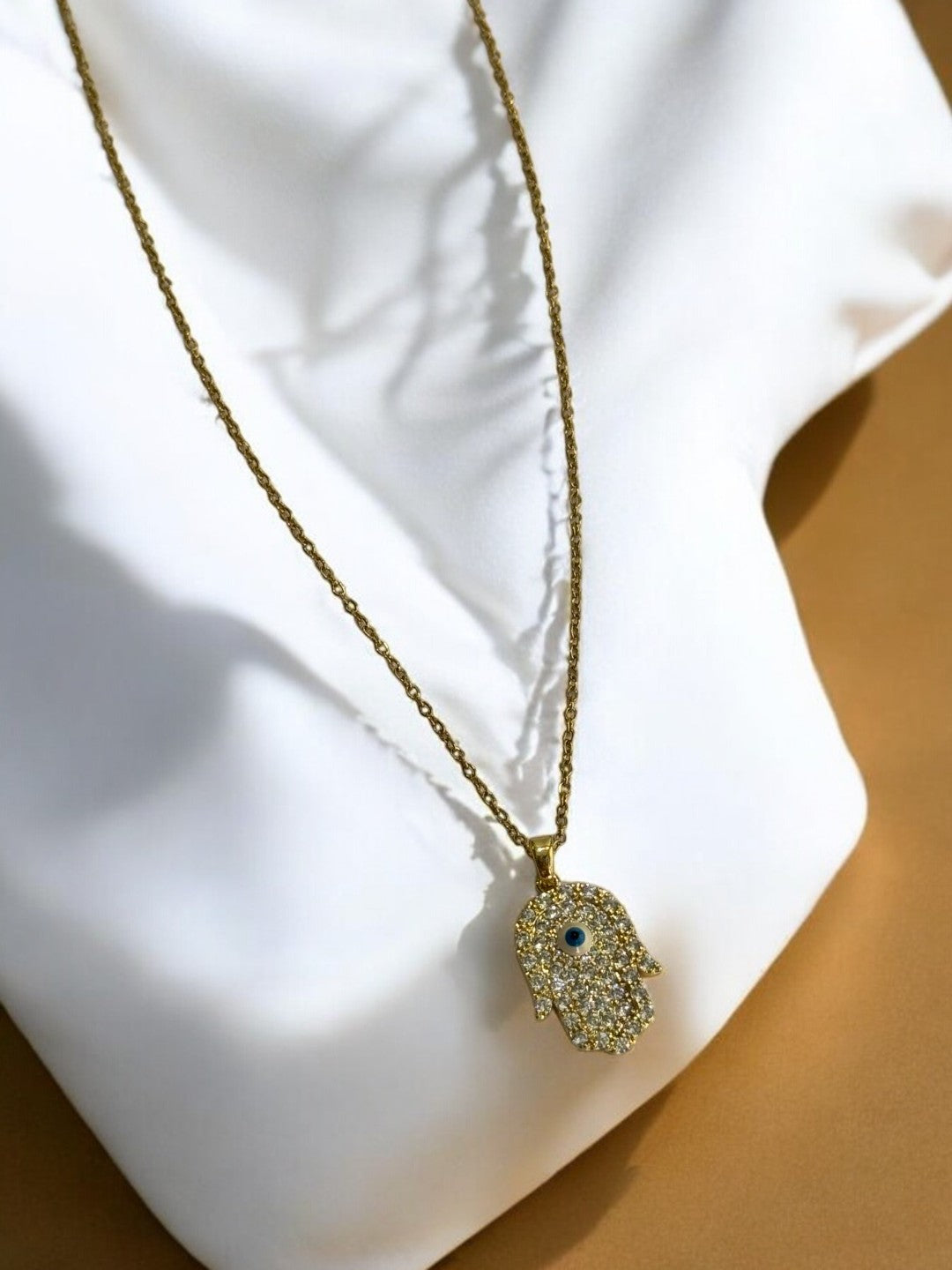 GOLDEN CHAIN WITH DIAMOND NONVIOLENCE PENDENT