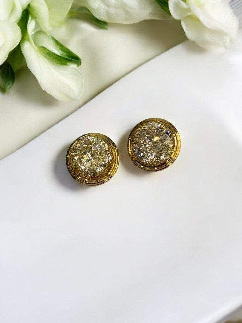 18K GOLD PLALED DIAMOND IN GOLDEN NET PREMIUM STUD