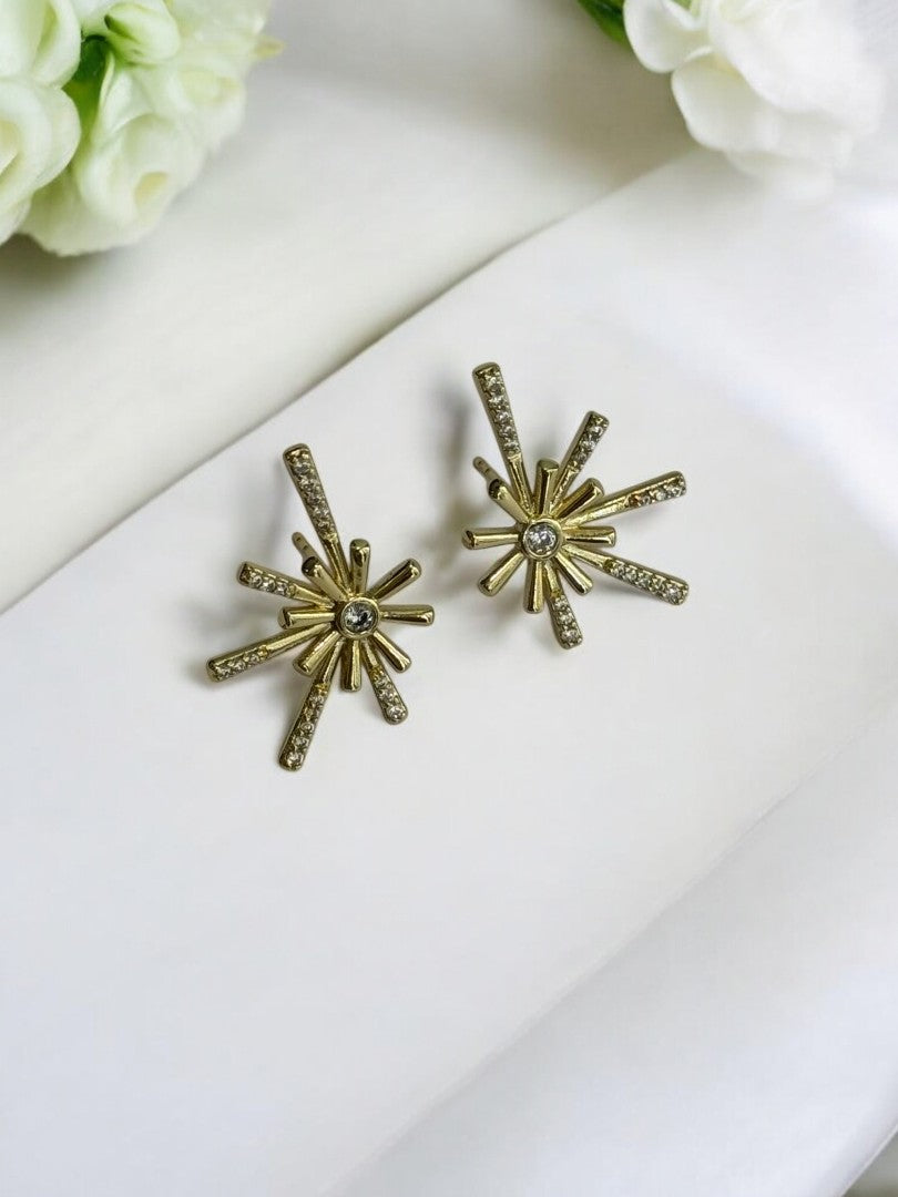 18 K GOLD PLATED DIAMOND STUD LIKE SPLASH PREMIUM STUD