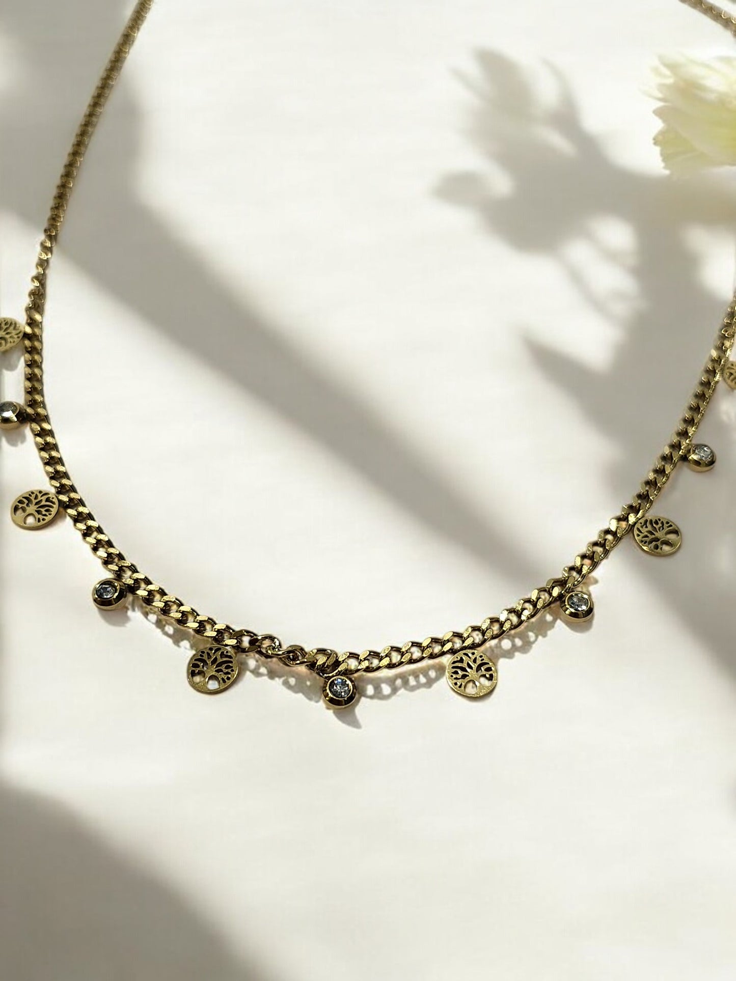 GOLDEN CHAIN WITH TREE OF LIFE SYMBOL AND HANGING DIAMOND