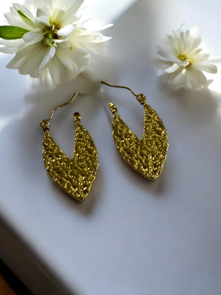 GOLDEN LEAF HOOP