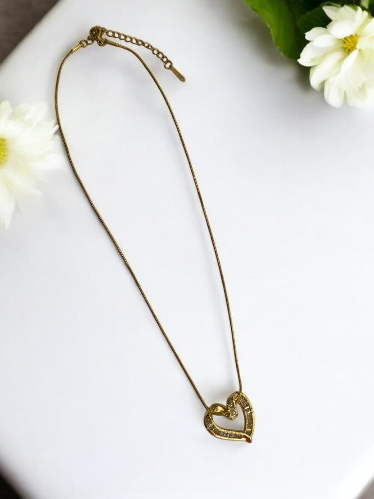 GOLDEN PARKLING DIAMOND HEART
