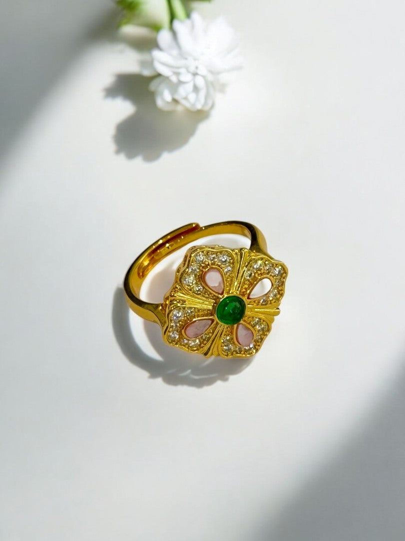 GREEN DIAMOND MARTIN RING