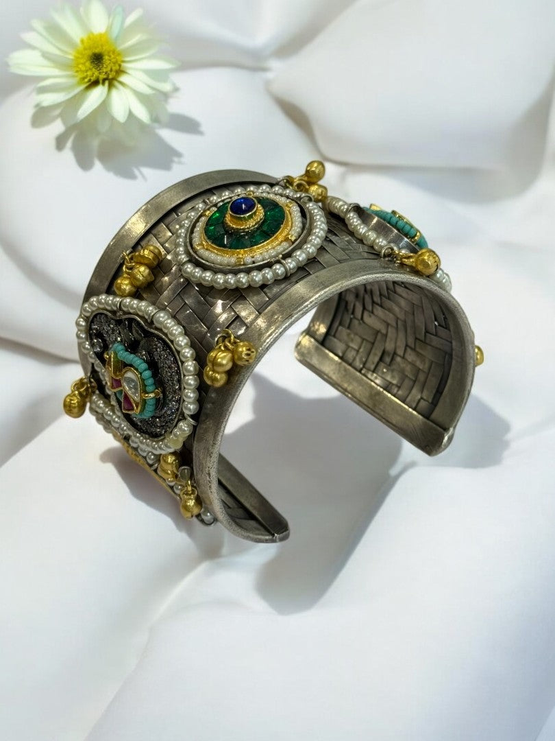 GREEN MOTIF AKSHA GERMAN SILVER CUFF