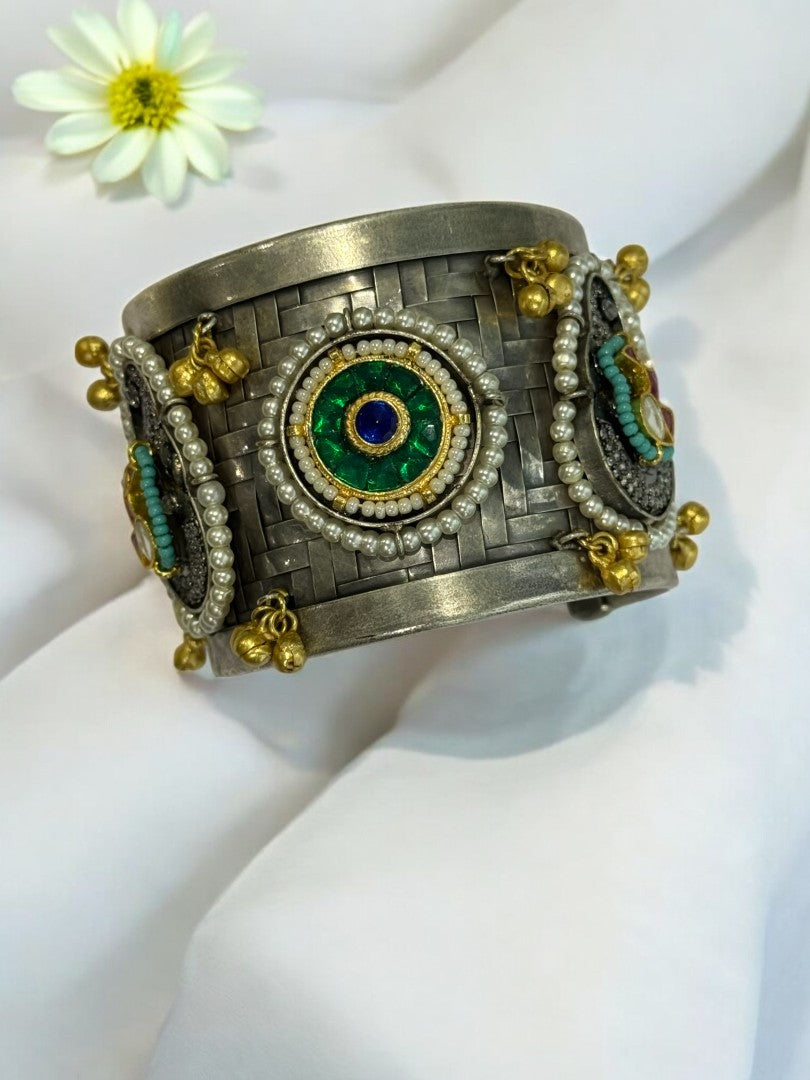 GREEN MOTIF AKSHA GERMAN SILVER CUFF