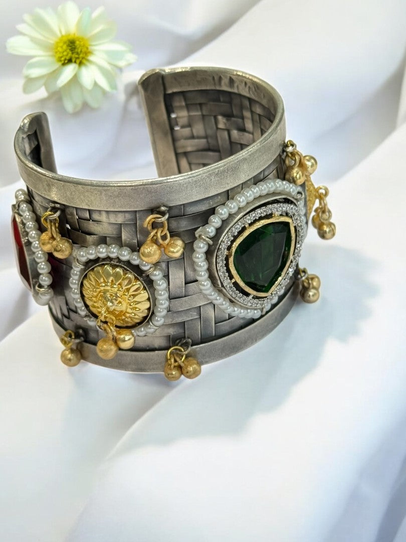 GREEN MOTIF NIMA GERMAN SILVER CUFF