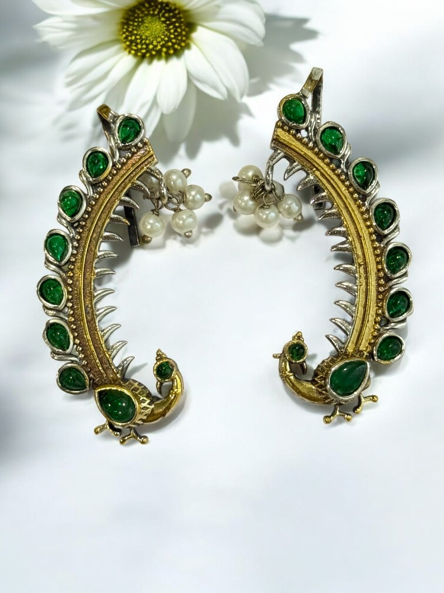 GREEN PEACOCK IDHIKA GERMAN SILVER EAR CUFF