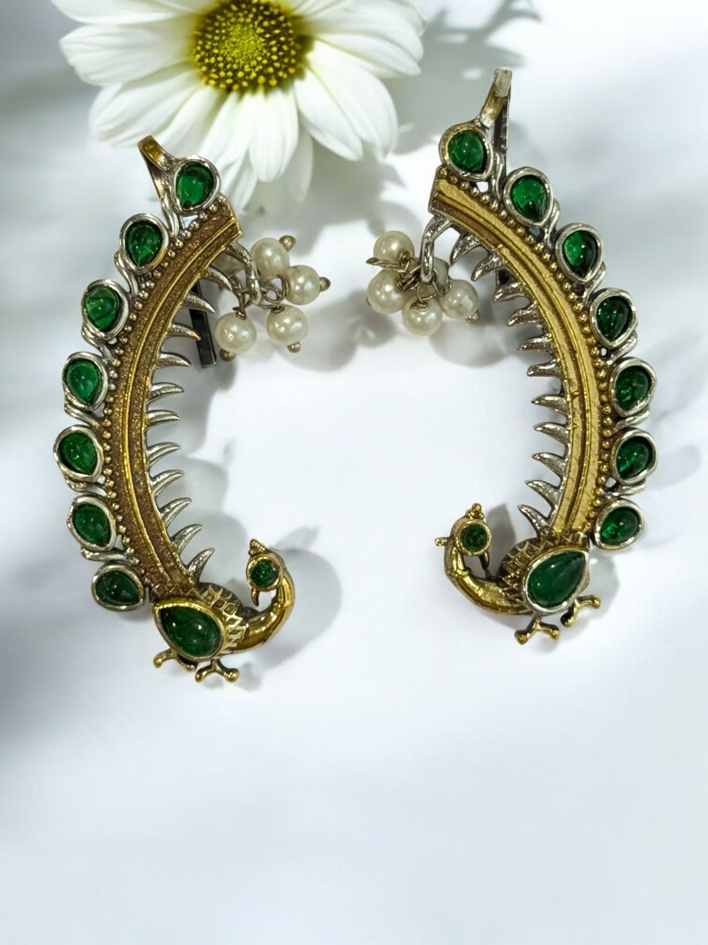 GREEN PEACOCK IDHIKA GERMAN SILVER EAR CUFF