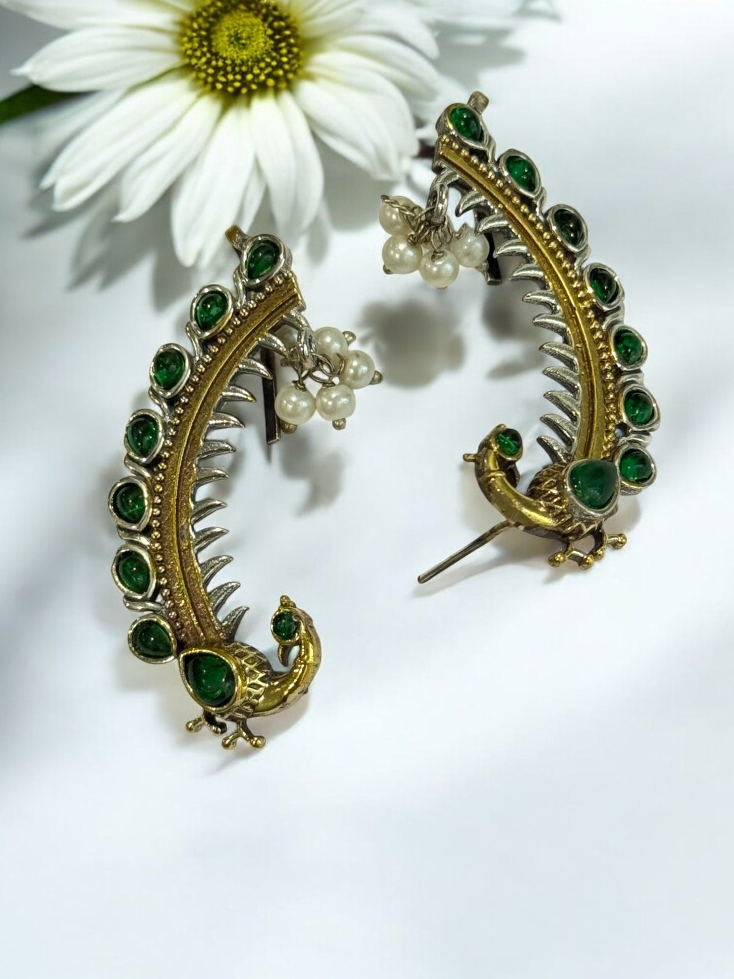GREEN PEACOCK IDHIKA GERMAN SILVER EAR CUFF