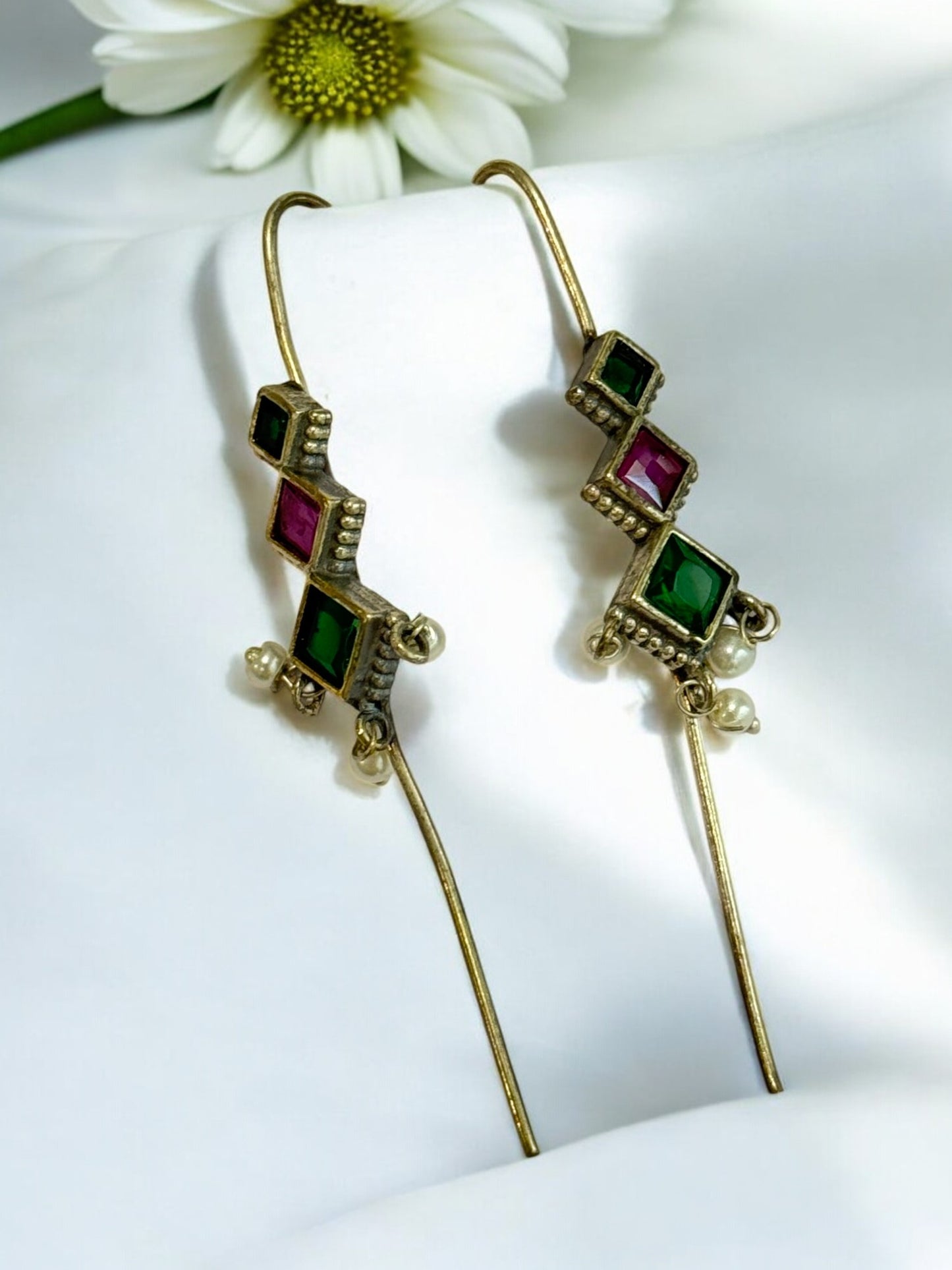 GREEN PINK IRYA GERMAN SILVER EAR CUFF
