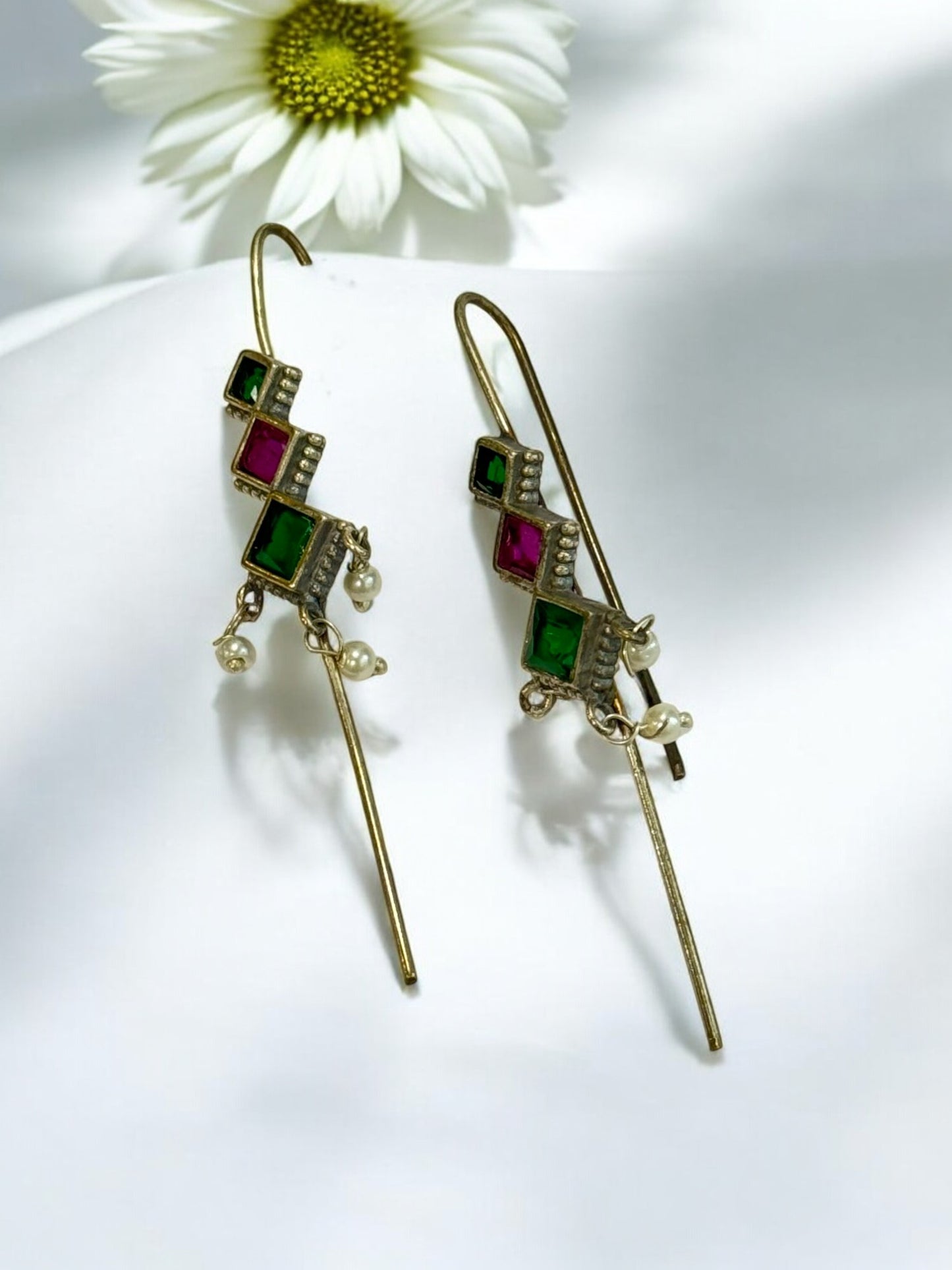 GREEN PINK IRYA GERMAN SILVER EAR CUFF