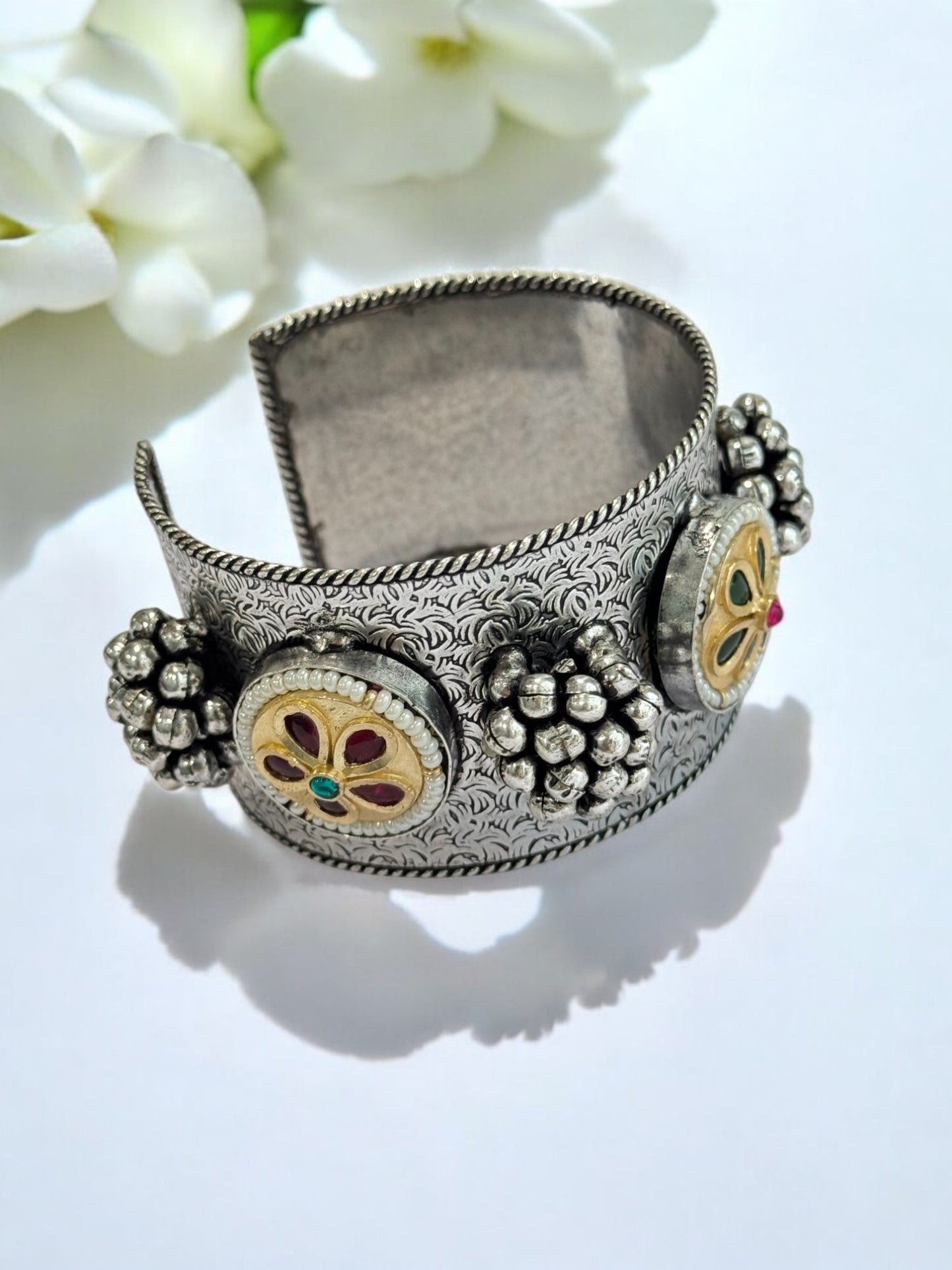GREEN RED KRITI GERMAN SILVER BANGLE