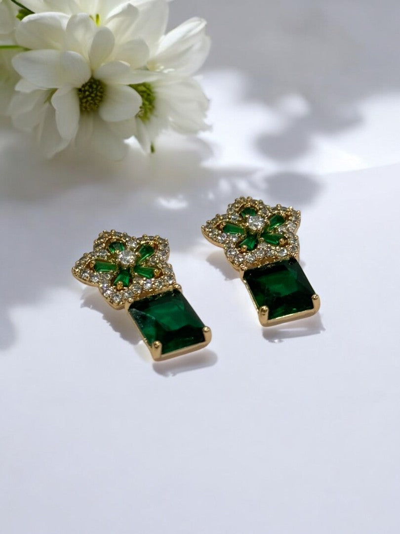 GREEN STONE APOLO EARRINGS