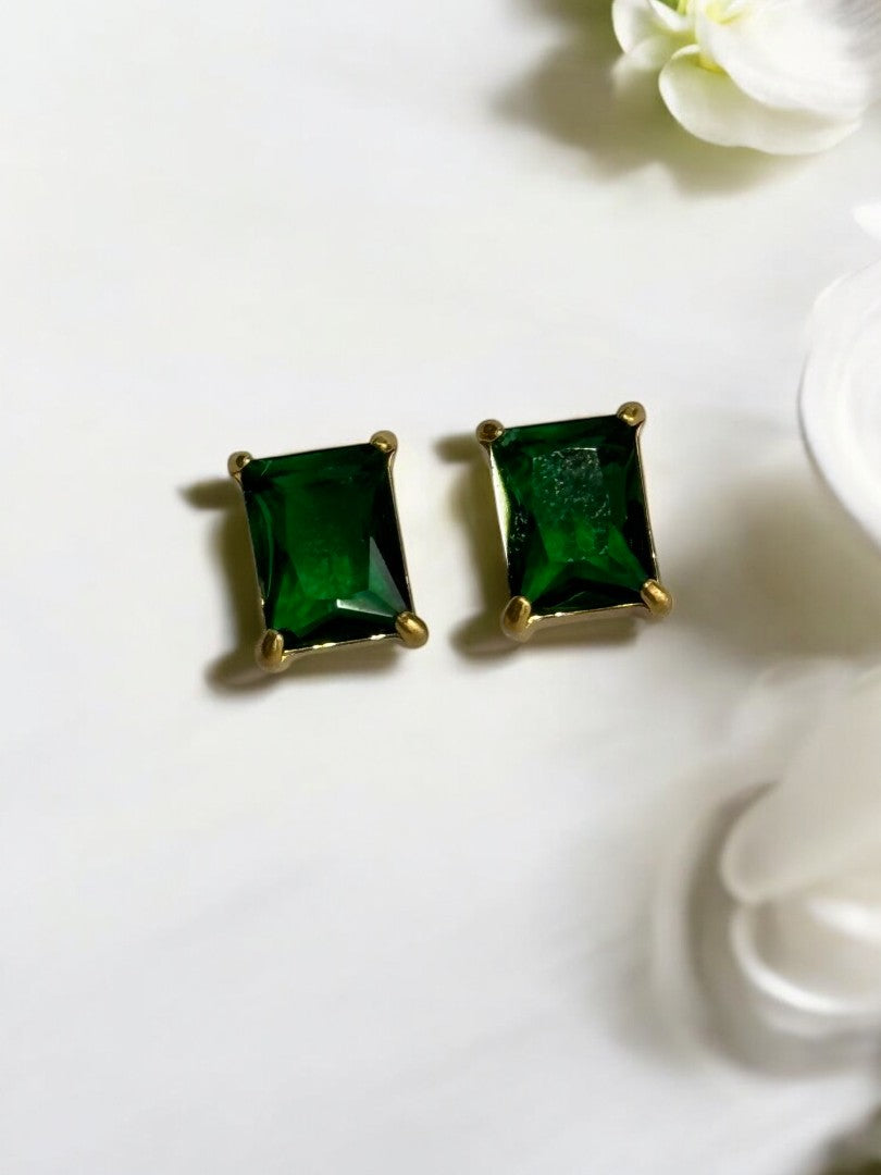 18K GOLD PLATED GREEN RECTANGULAR DIAMOND PREMIUM STUD