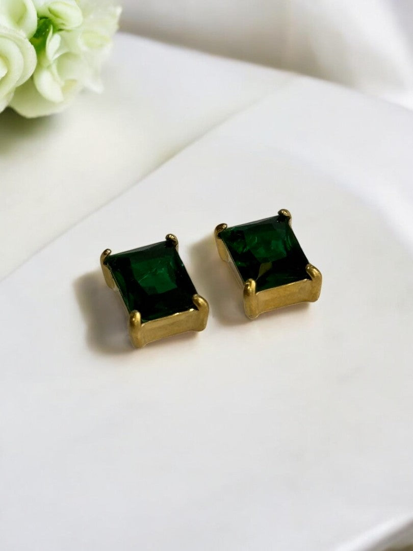 18K GOLD PLATED GREEN RECTANGULAR DIAMOND PREMIUM STUD