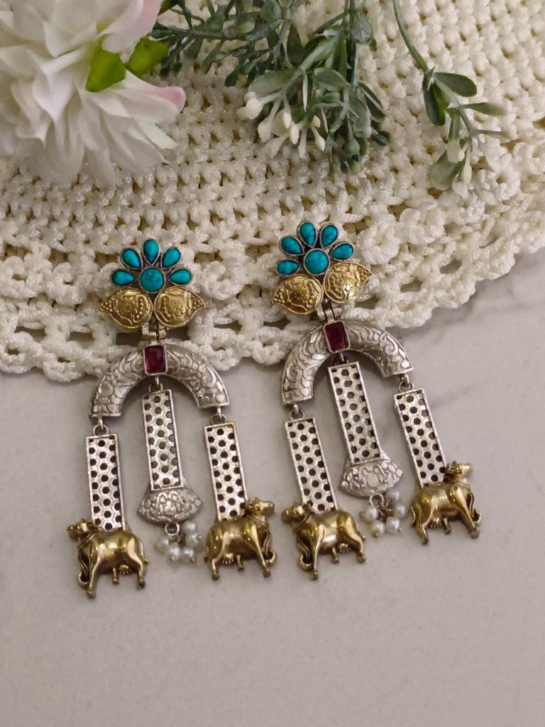 BLUE DIVYANSHI GERMAN SILVER EARRINGS