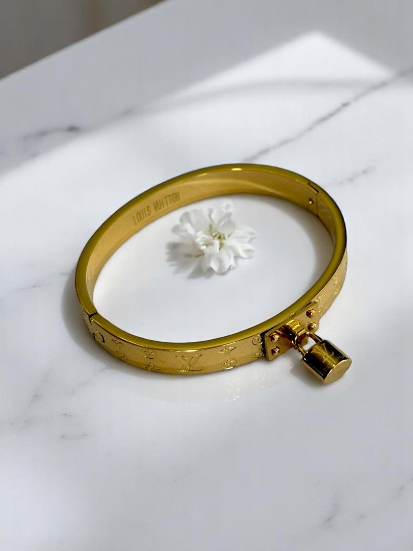 GOLDEN LV LOCK CREW BRACELET