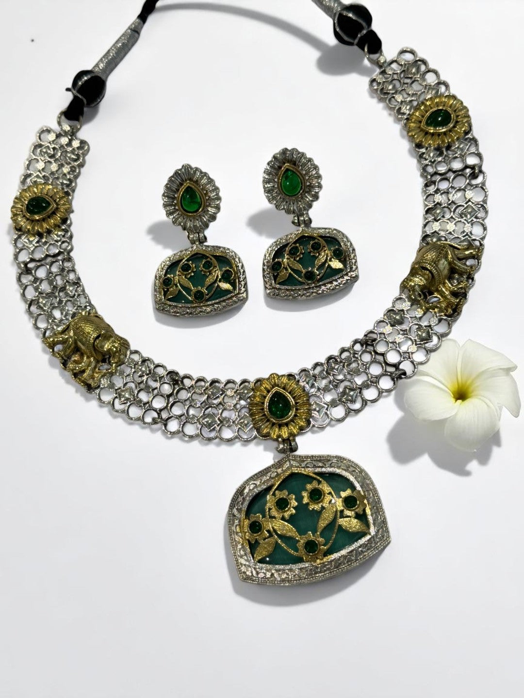 GREEN OSHMA GERMAN SILVER JEWELLERY SET
