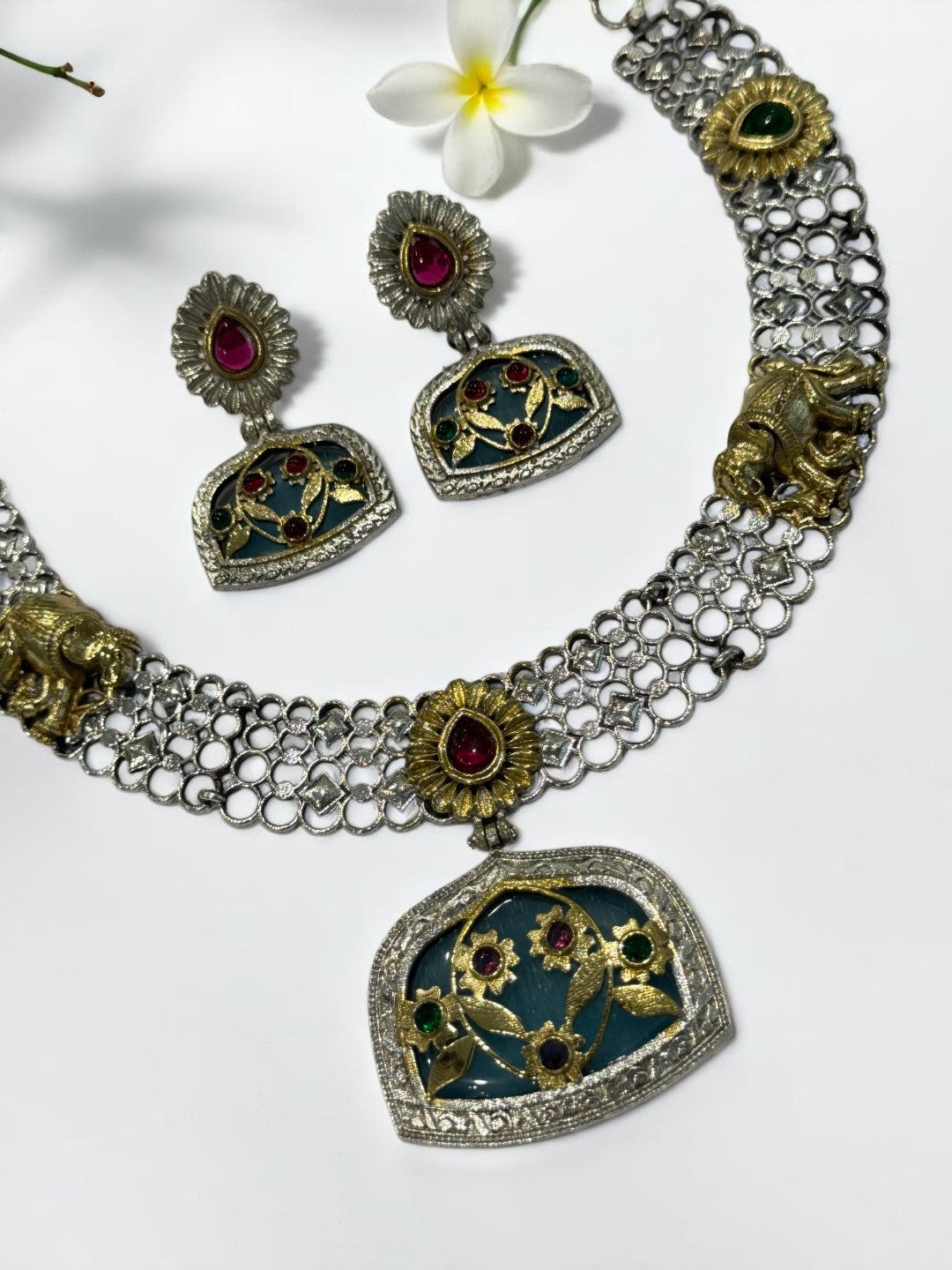GREEN RED OSHMA GERMAN SILVER JEWELLERY SET