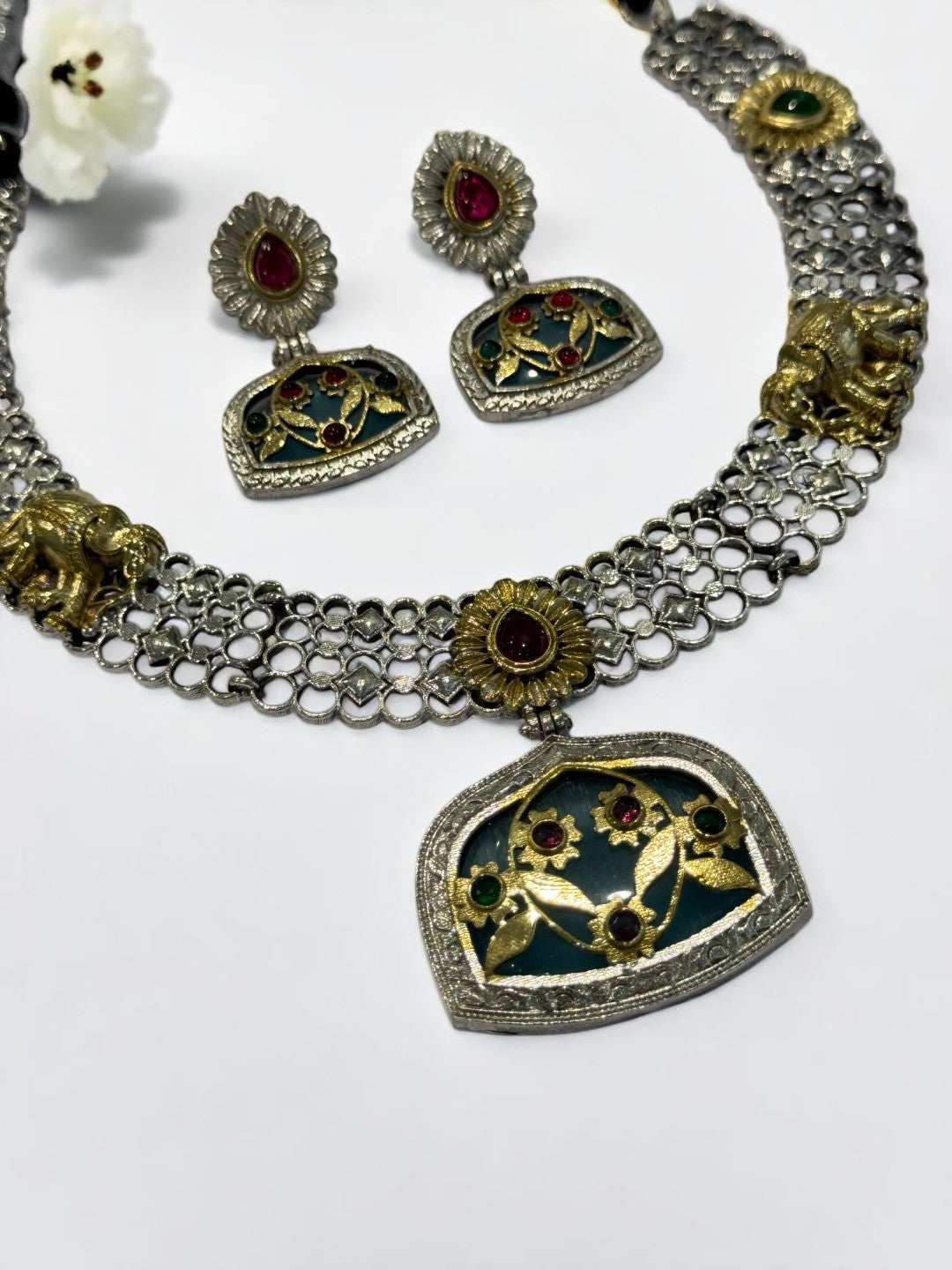 GREEN RED OSHMA GERMAN SILVER JEWELLERY SET