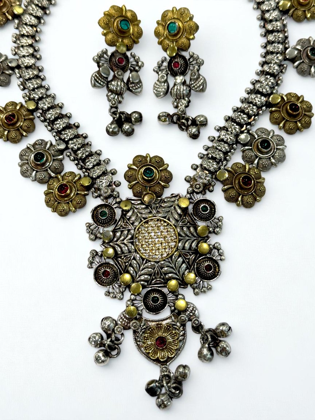 GREEN RUBY PRISHA GERMAN SILVER JEWELLERY SET