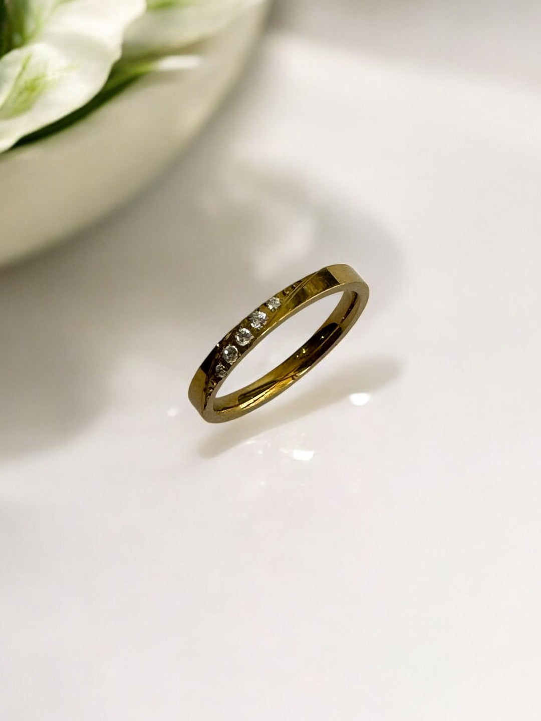 GOLD DIAMOND MRENIE RING