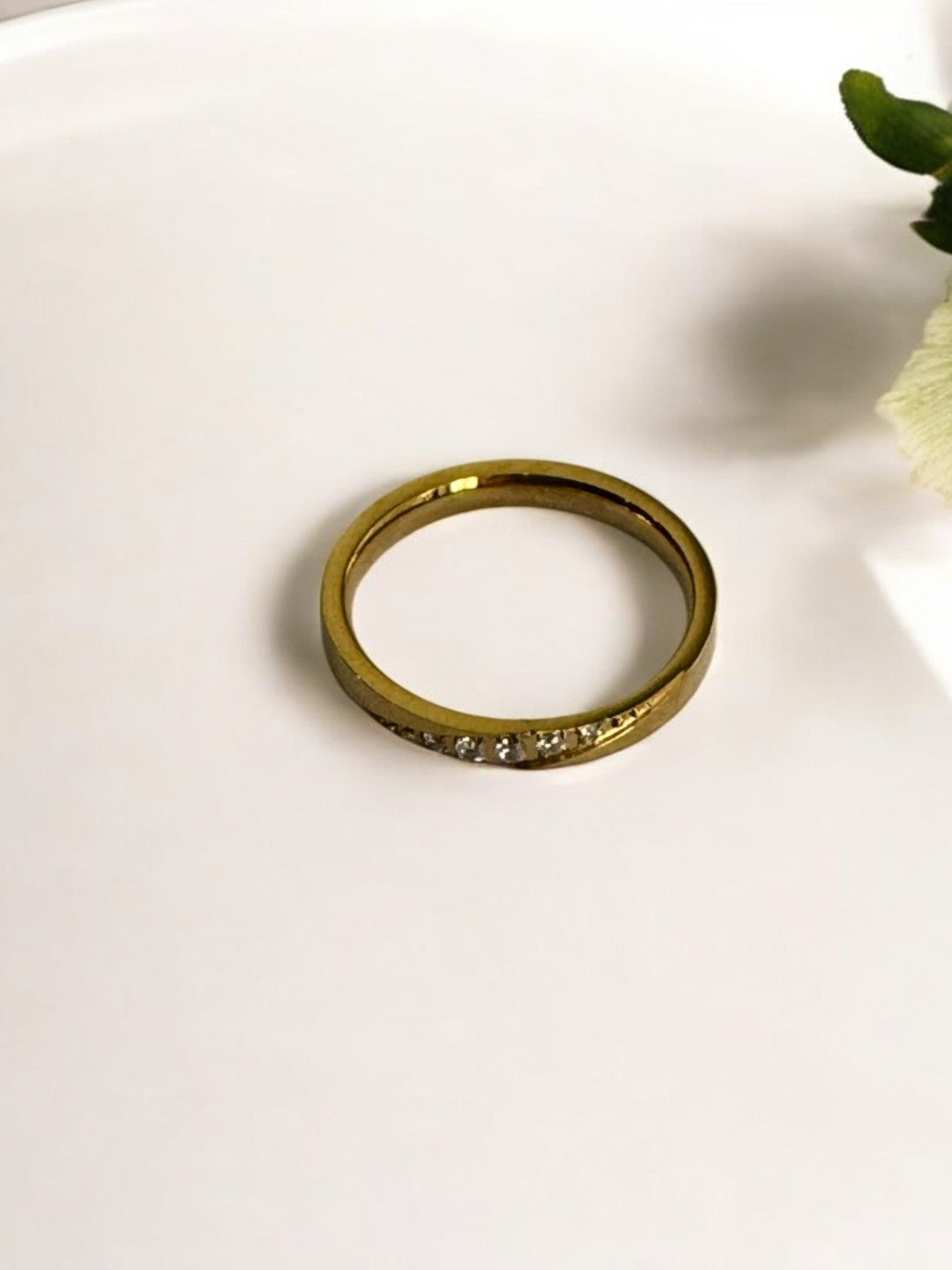 GOLD DIAMOND MRENIE RING