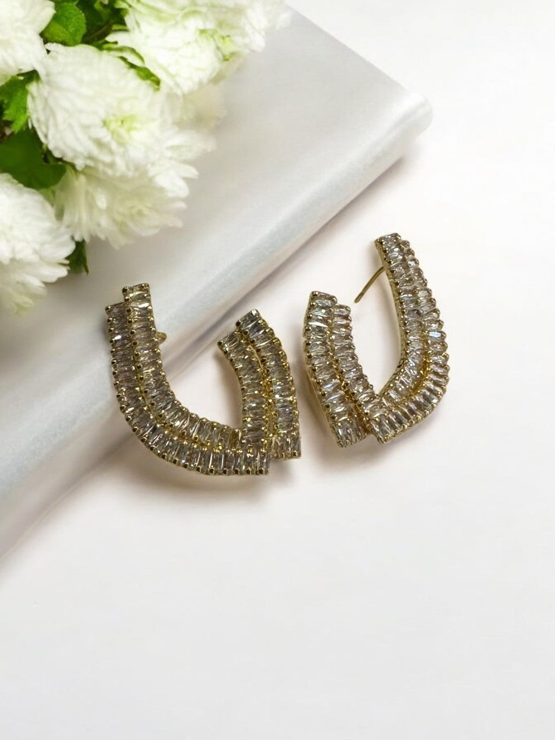 GOLDEN DIAMOND ANDREA EARRINGS