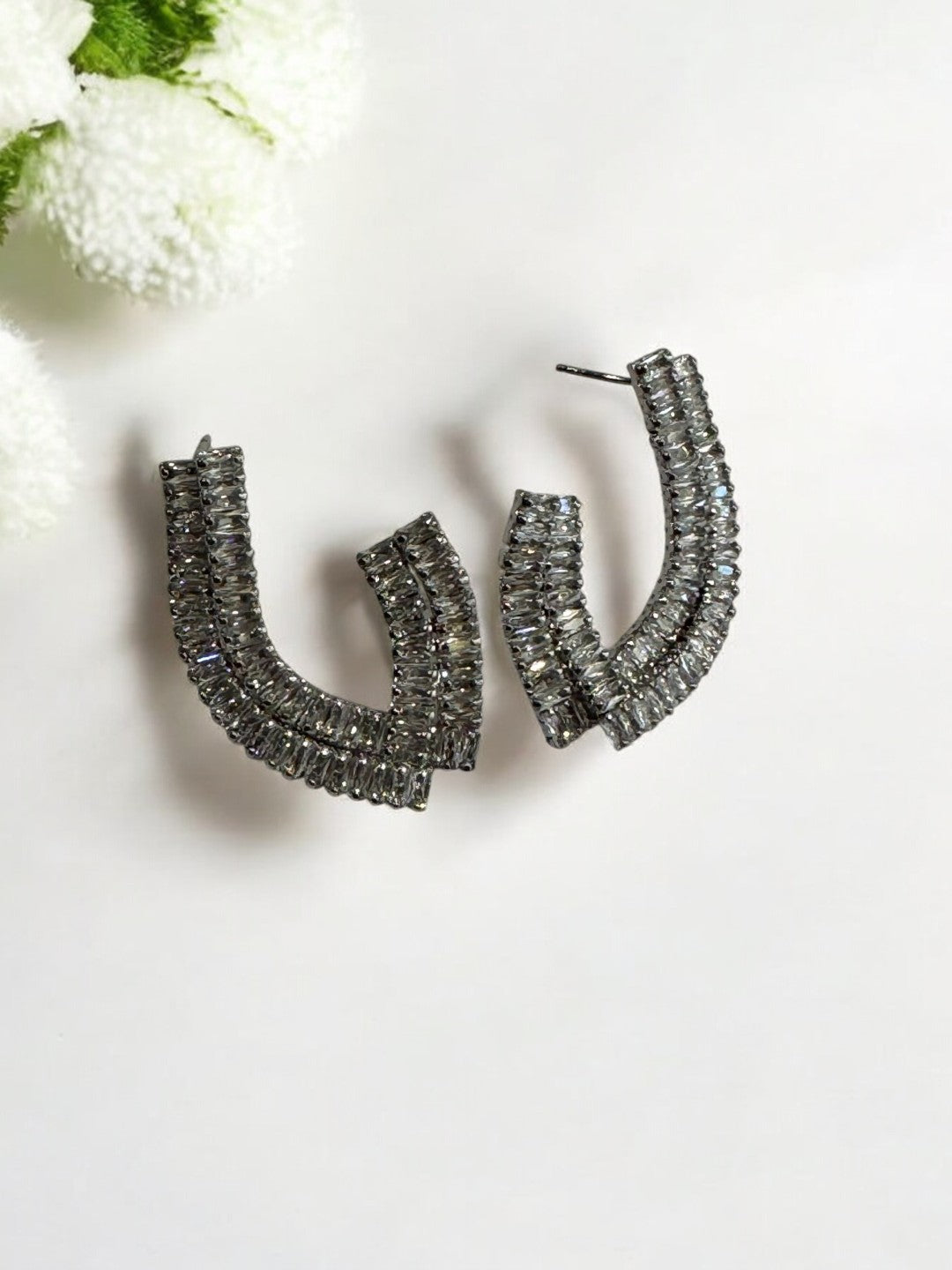SILVER DIAMOND ANDREA EARRINGS