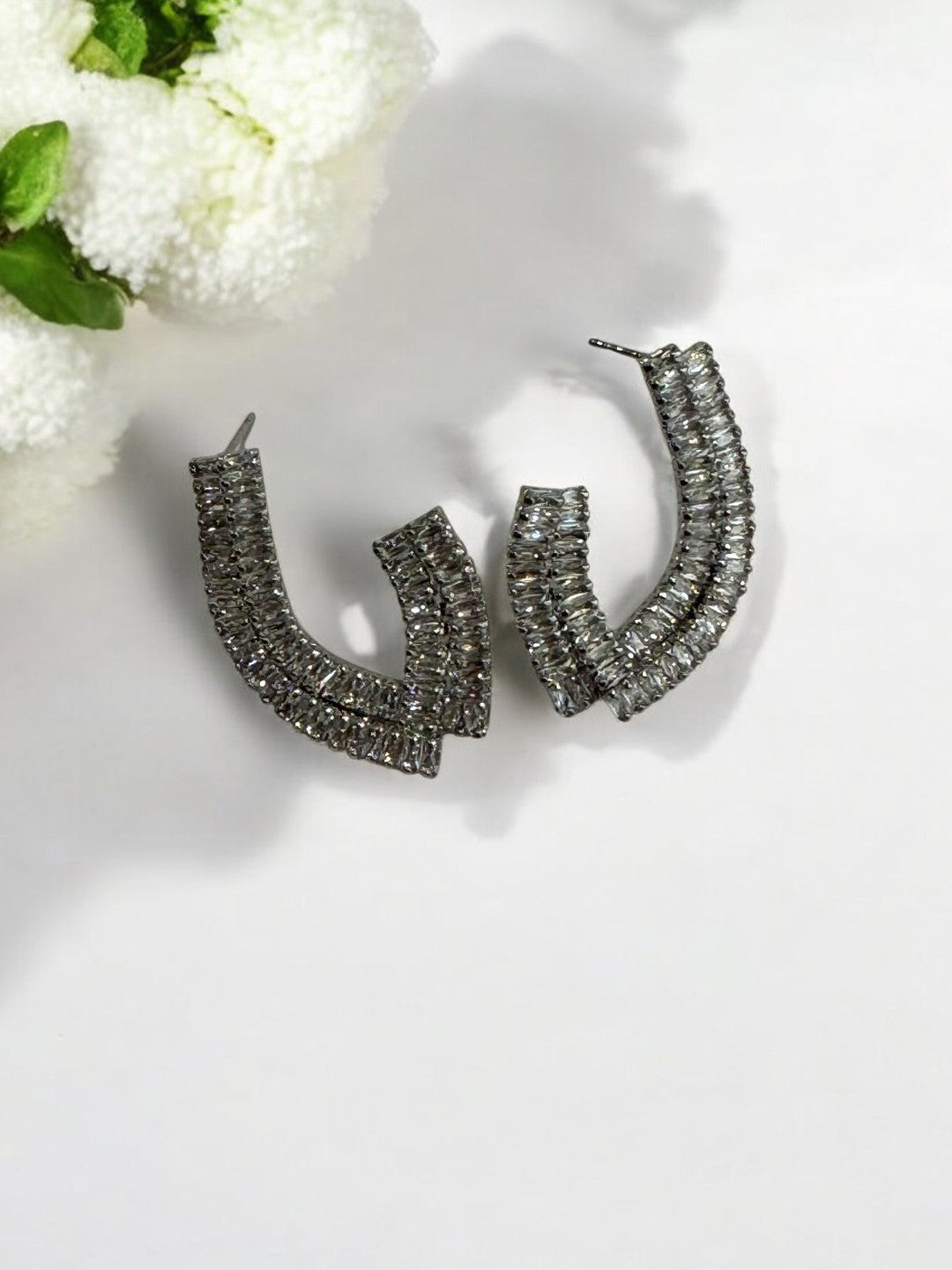 SILVER DIAMOND ANDREA EARRINGS