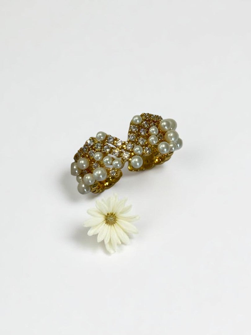 GOLDEN PEARL DIAMOND DEVINE RING