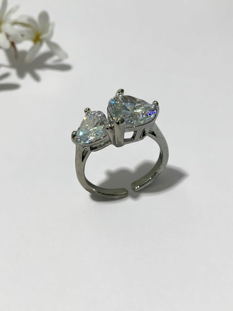SILVER HEART DIAMOND JEMMY RING