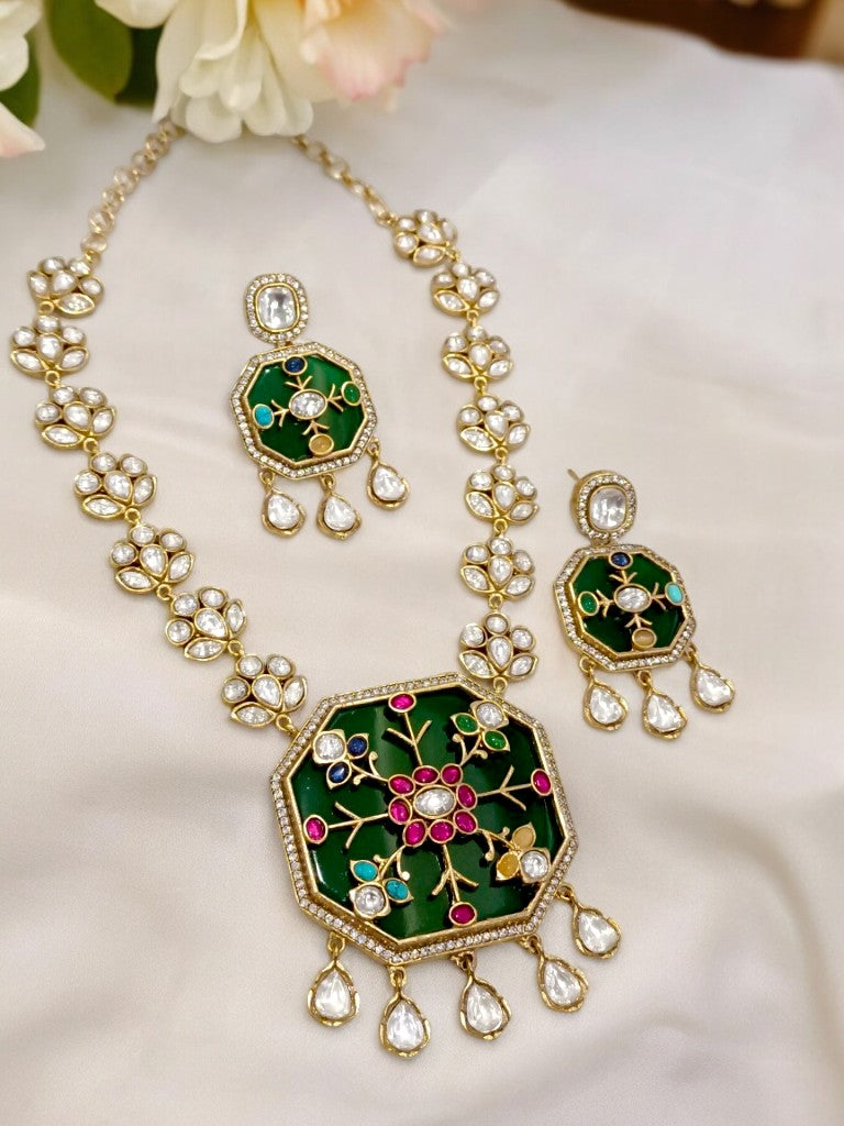 GREEN ABHITHI JEWELLERY SET