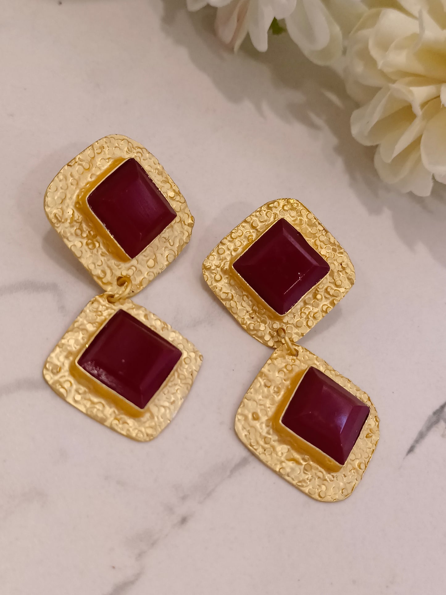 MAROON SAIRA SEMI PRECIOUS EARRINGS