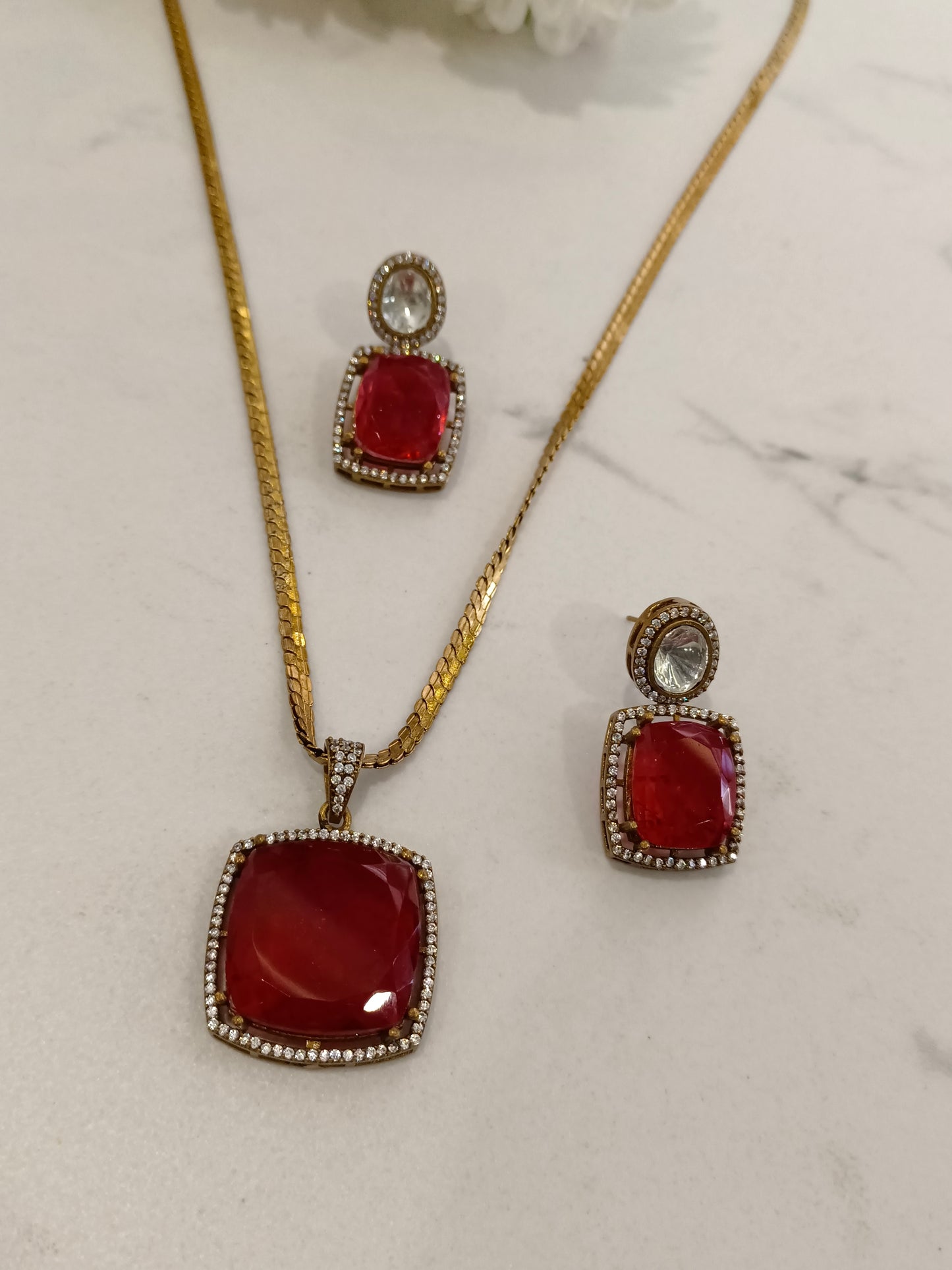 RED DOUBLET RADHA JEWELLERY SET