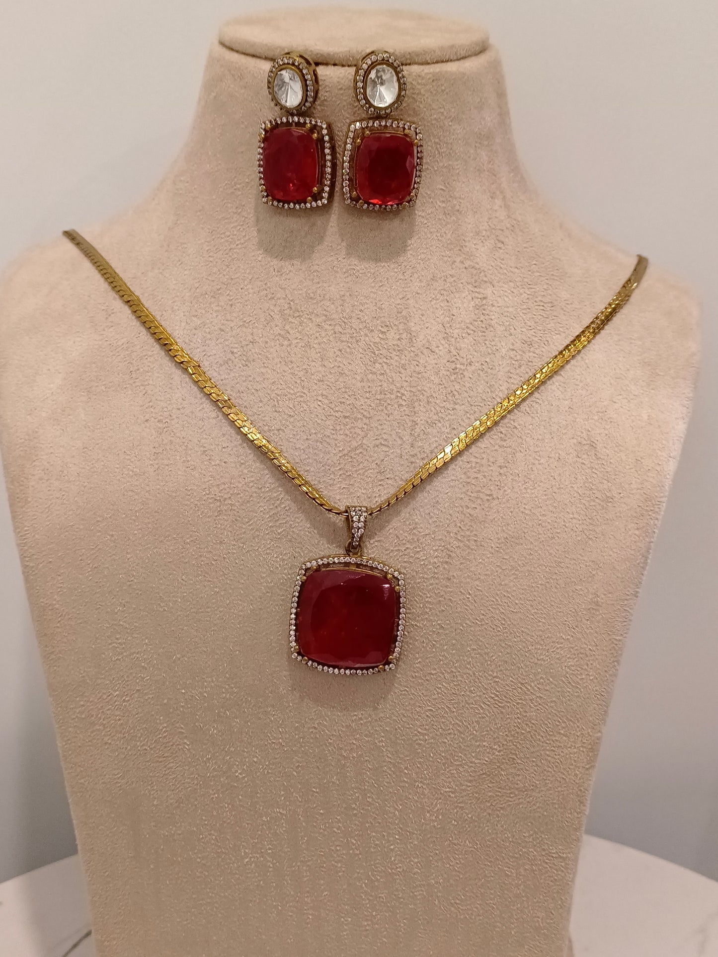 RED DOUBLET RADHA JEWELLERY SET