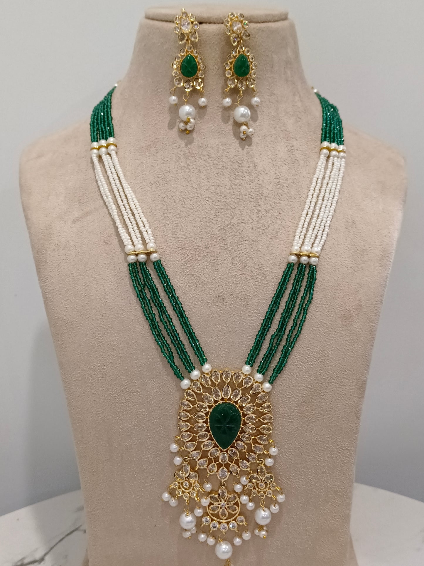 GREEN WHITE PADMA JEWELLERY SET
