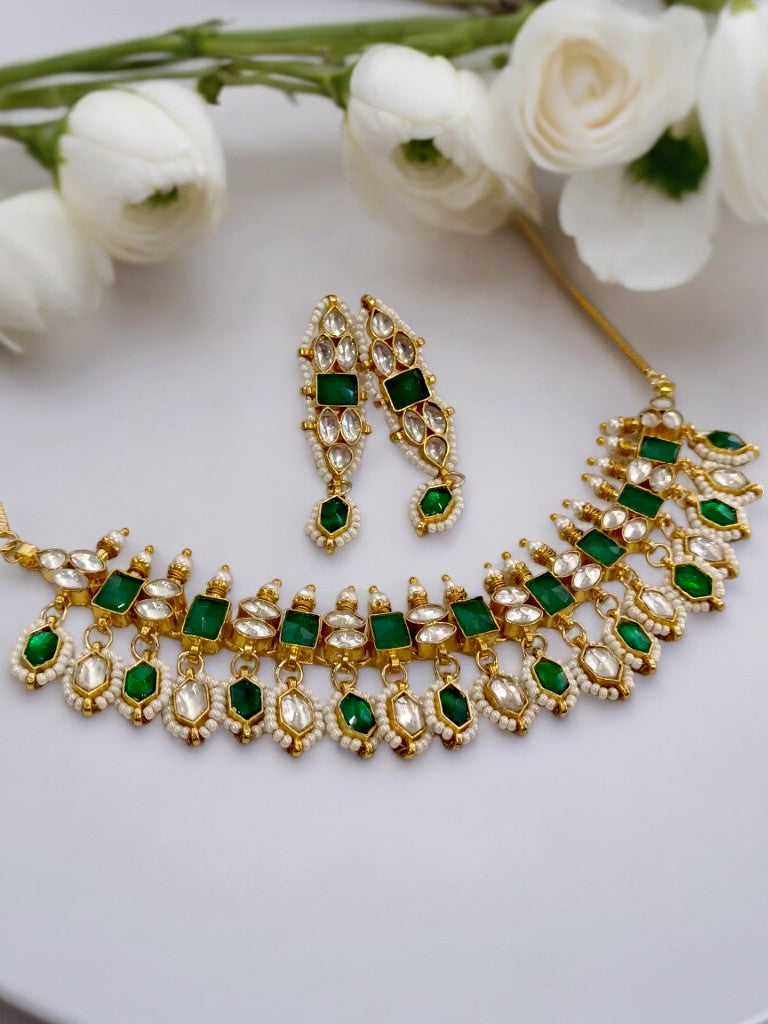 GREEN AYATEE JADAU JEWELLERY SET