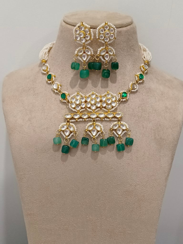 DIWIJA JADAU JEWELLERY SET