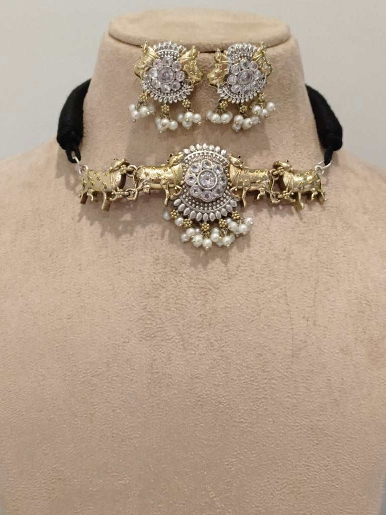 GOLDEN ROCHELLE GERMAN SILVER JEWELLERY SET