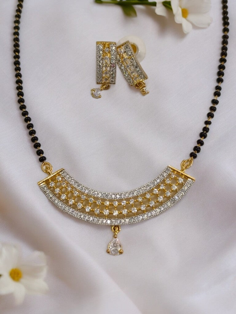 GOLD ERNSTA DIAMOND MANGALSUTRA SET