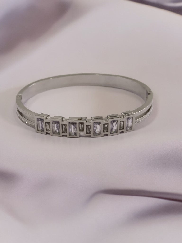 SILVER RECTANGULAR DIAMOND AMBER BRACELET