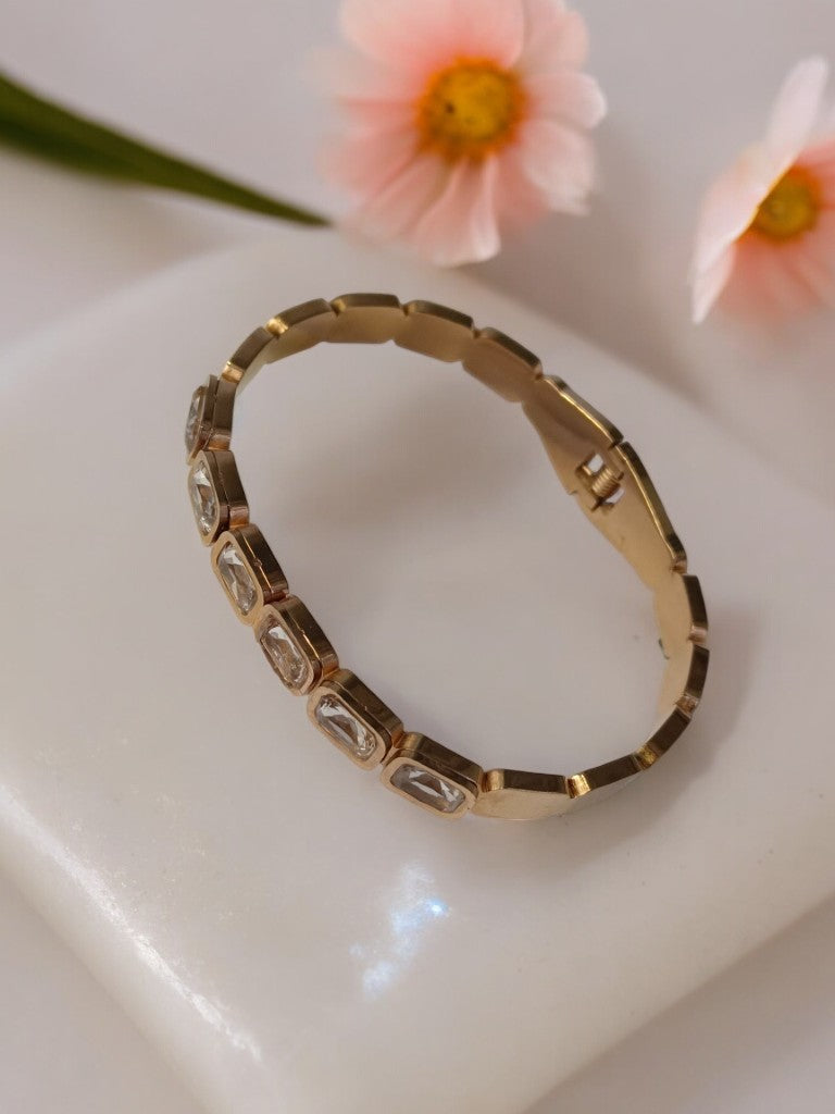 ROSE GOLD RECTANGULAR DIAMOND NERYS BRACELET