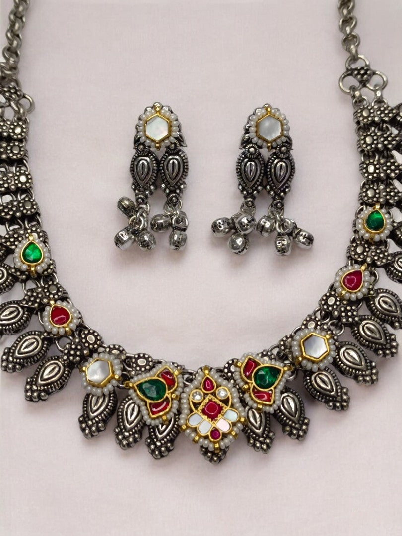 RUBY AND WHITE LESHWINI GERMAN SILVER JEWELLERY SET