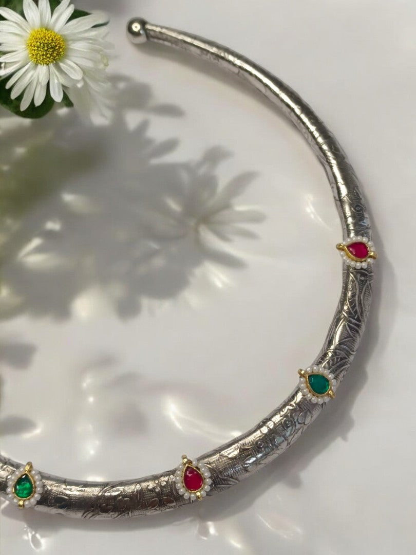 MULTI HASLI AADRSHIKAA GERMAN SILVER JEWELLERY SET