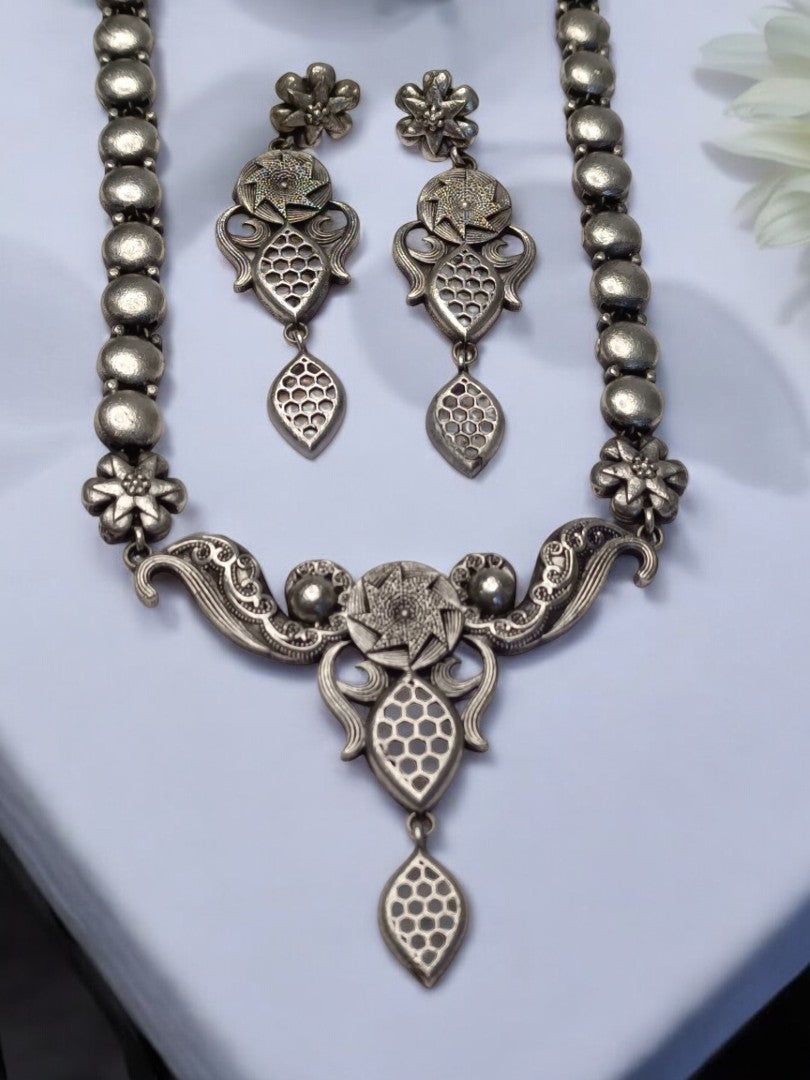 RIVANTHI GERMAN SILVER JEWELLERY SET