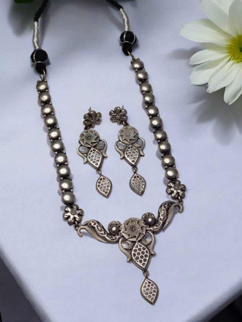 RIVANTHI GERMAN SILVER JEWELLERY SET