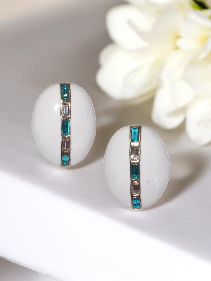 WHITE OVAL WILLIE EARRINGS