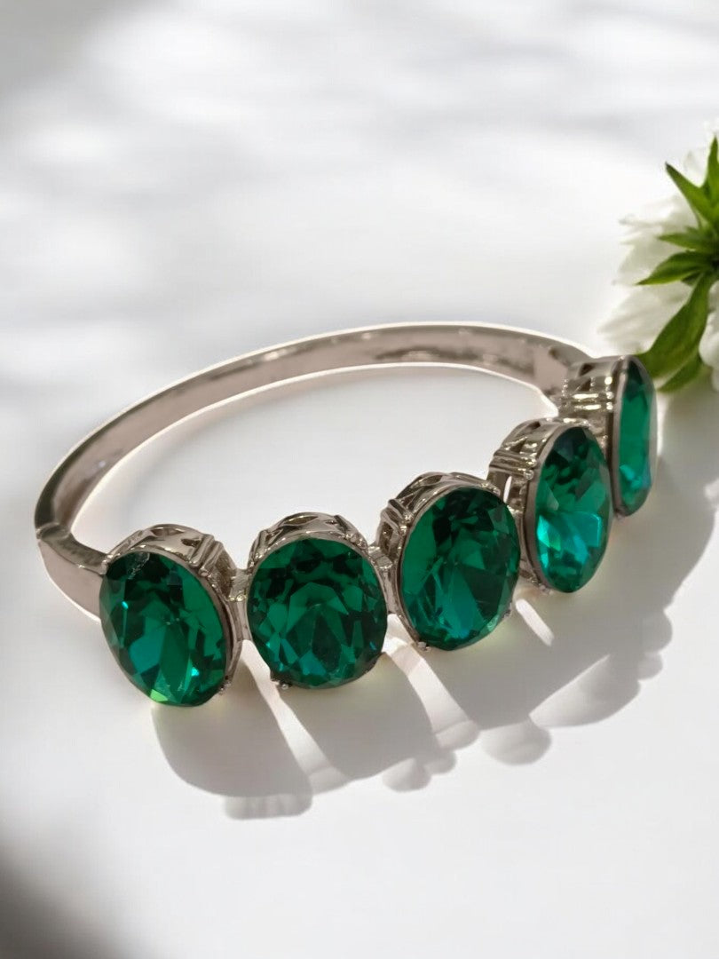 GREEN STONE MADDOXY BRACELET